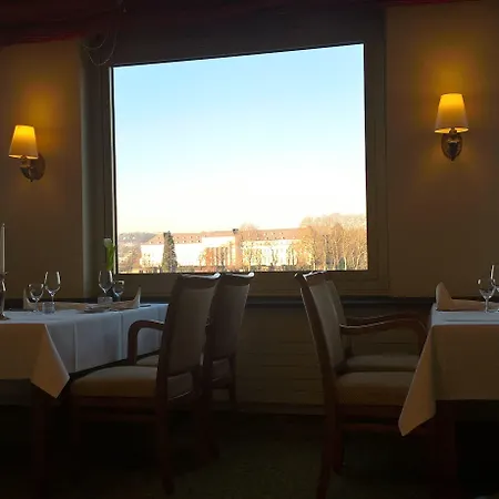 Diehls Hotel 4*